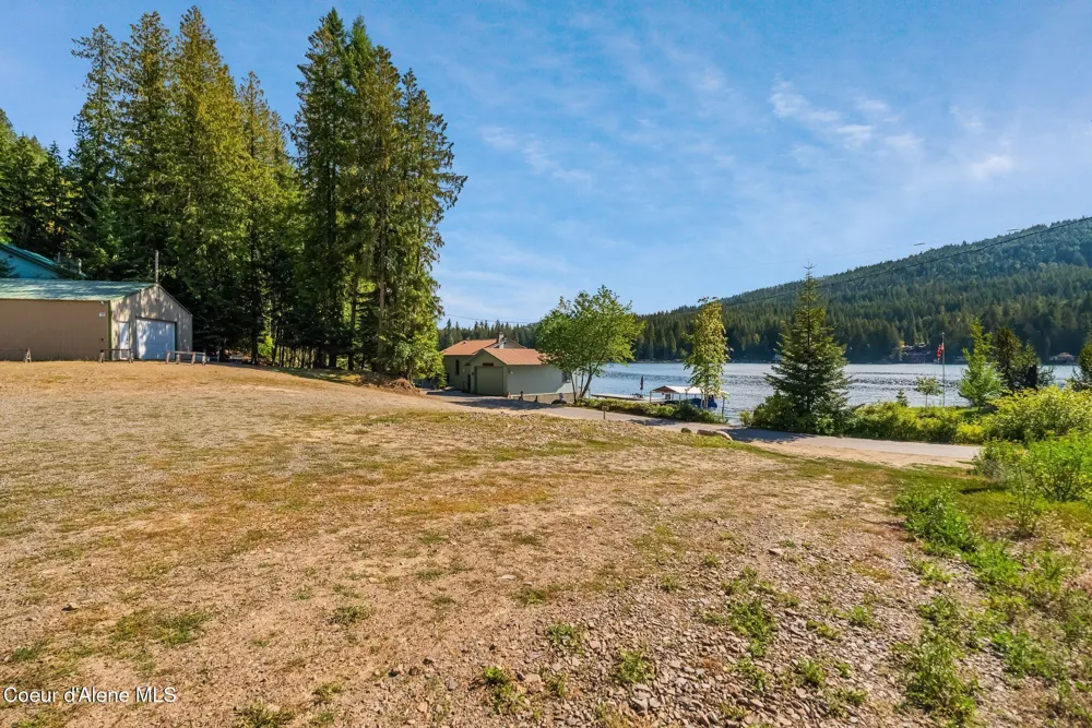 4XX E Bottle Bay Road Sagle, ID 83860