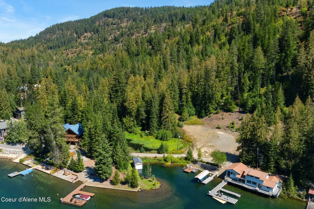 4XX E Bottle Bay Road Sagle, ID 83860