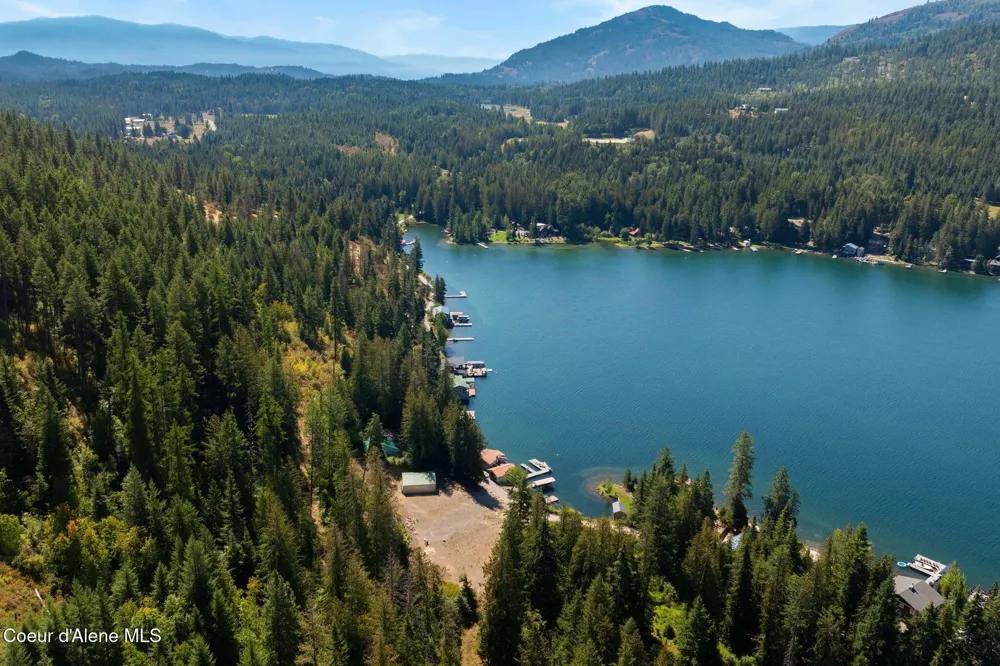 4XX E Bottle Bay Road Sagle, ID 83860
