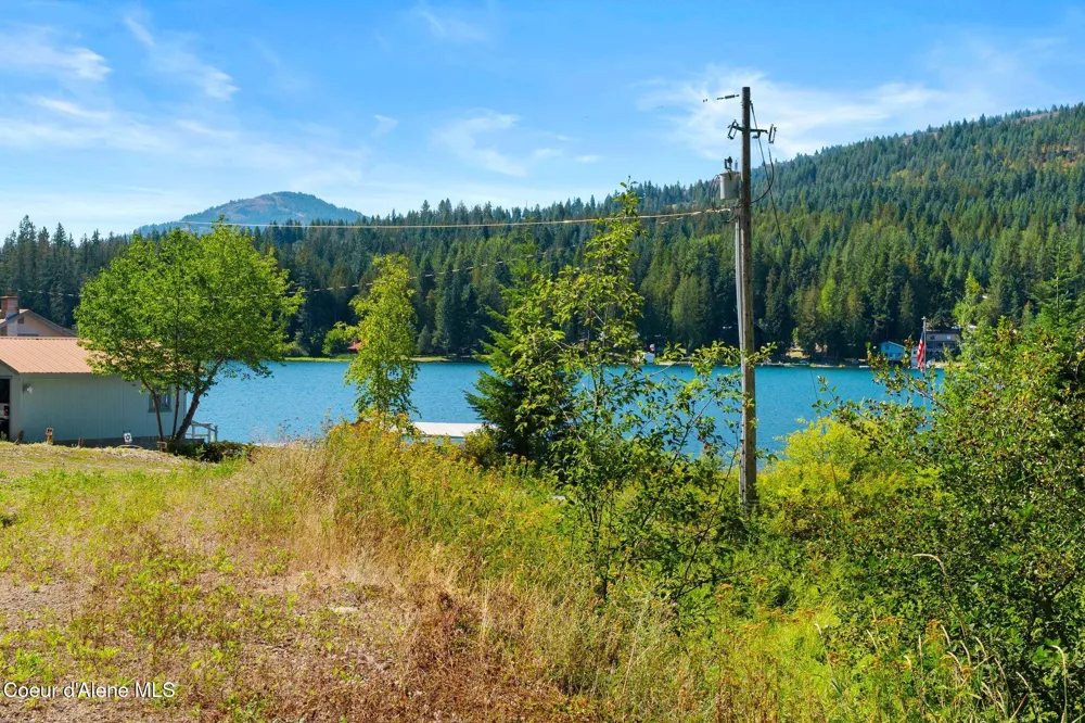 4XX E Bottle Bay Road Sagle, ID 83860
