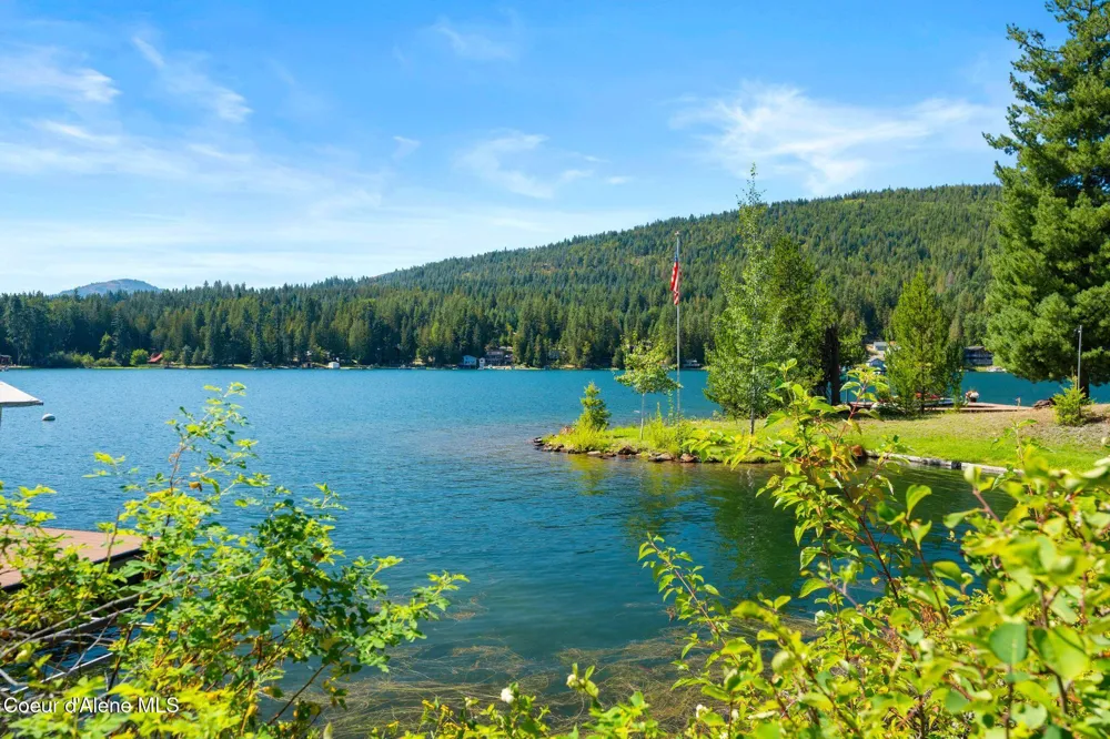 4XX E Bottle Bay Road Sagle, ID 83860