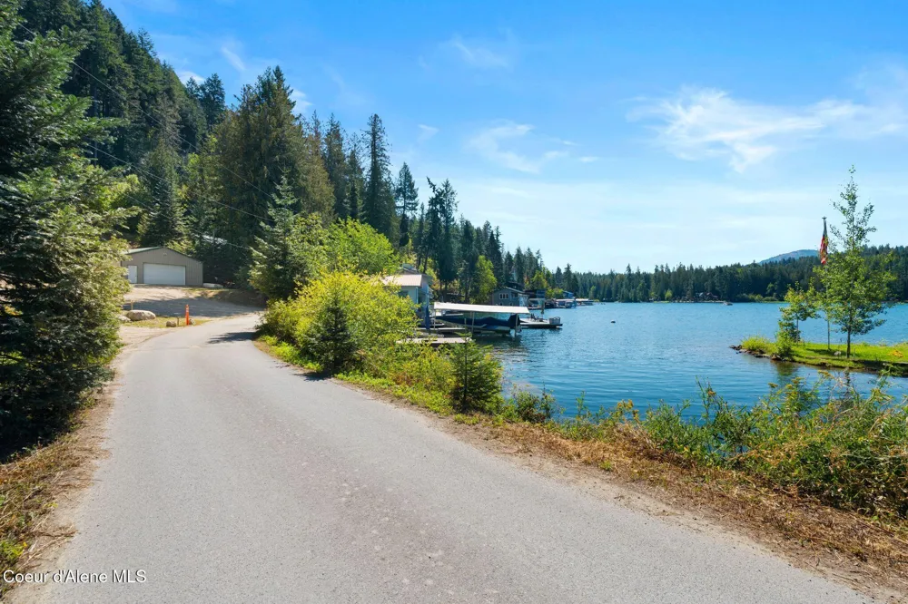 4XX E Bottle Bay Road Sagle, ID 83860