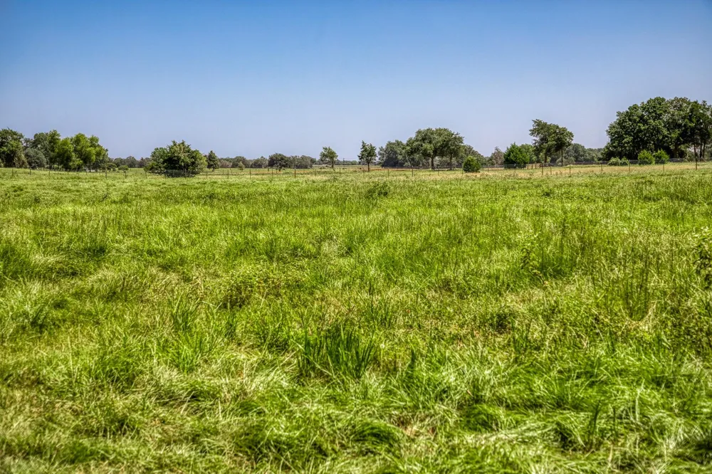 1922 County Road 324 Caldwell, TX 77836