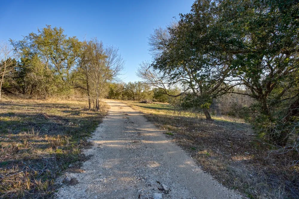 2228 Fm 215 Gatesville, TX 76528