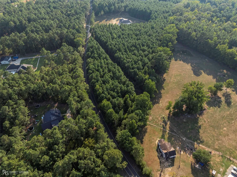 190 Linton Bellevue Road Benton, LA 71006