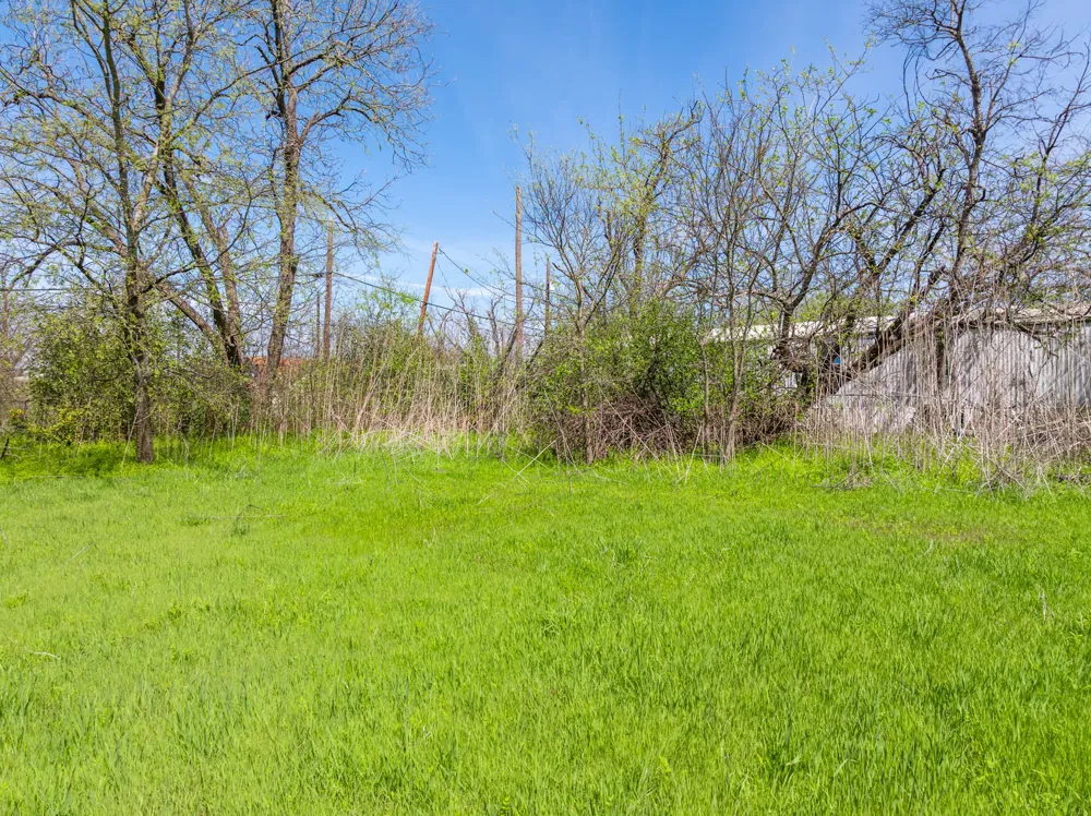 509 Navarro Avenue Mart, TX 76664