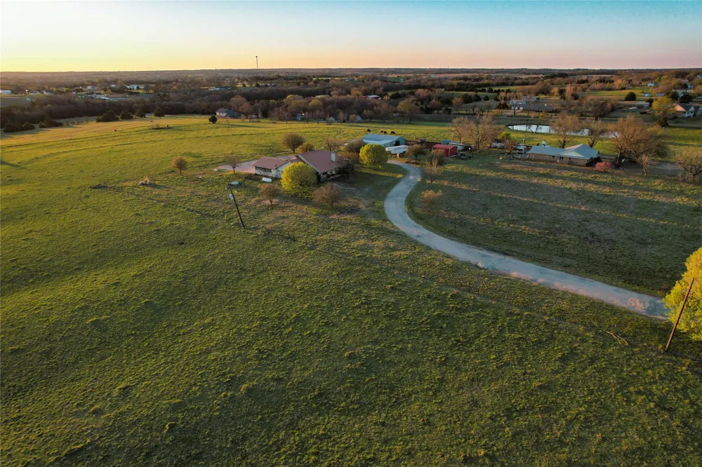 Bennett Road Howe, TX 75459