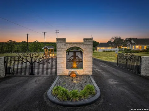 107 Timber Heights