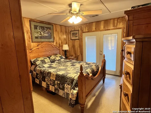 104 SD 14070 Rocksprings, TX 78880