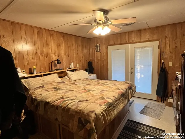 104 SD 14070 Rocksprings, TX 78880