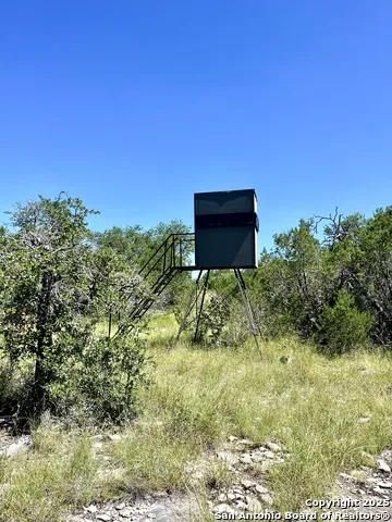 104 SD 14070 Rocksprings, TX 78880