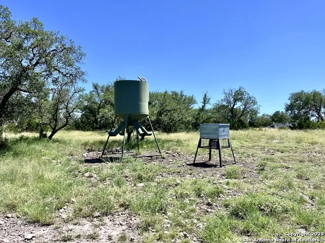 104 SD 14070 Rocksprings, TX 78880