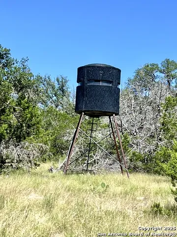 104 SD 14070 Rocksprings, TX 78880