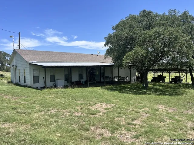 104 SD 14070 Rocksprings, TX 78880