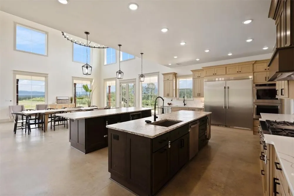 664 Wiggins Road Lyerly, GA 30730