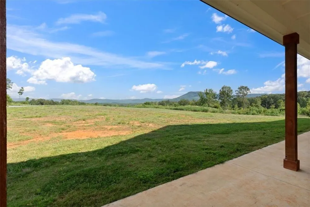 664 Wiggins Road Lyerly, GA 30730