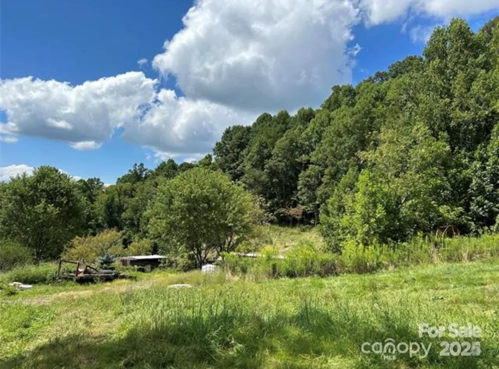 108 Lanning Road Clyde, NC 28721