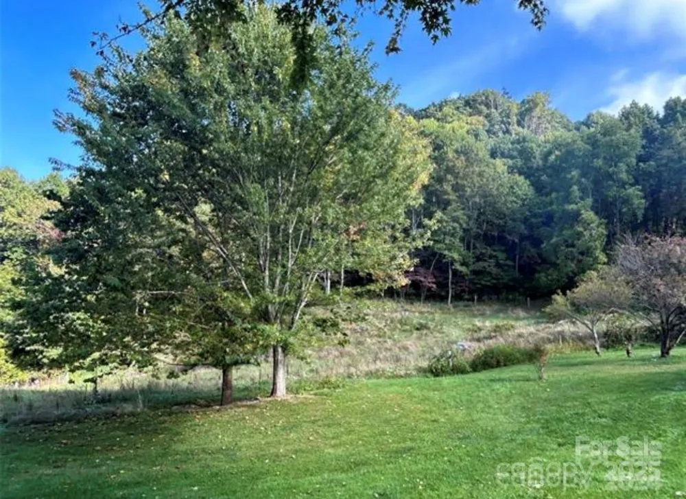 108 Lanning Road Clyde, NC 28721