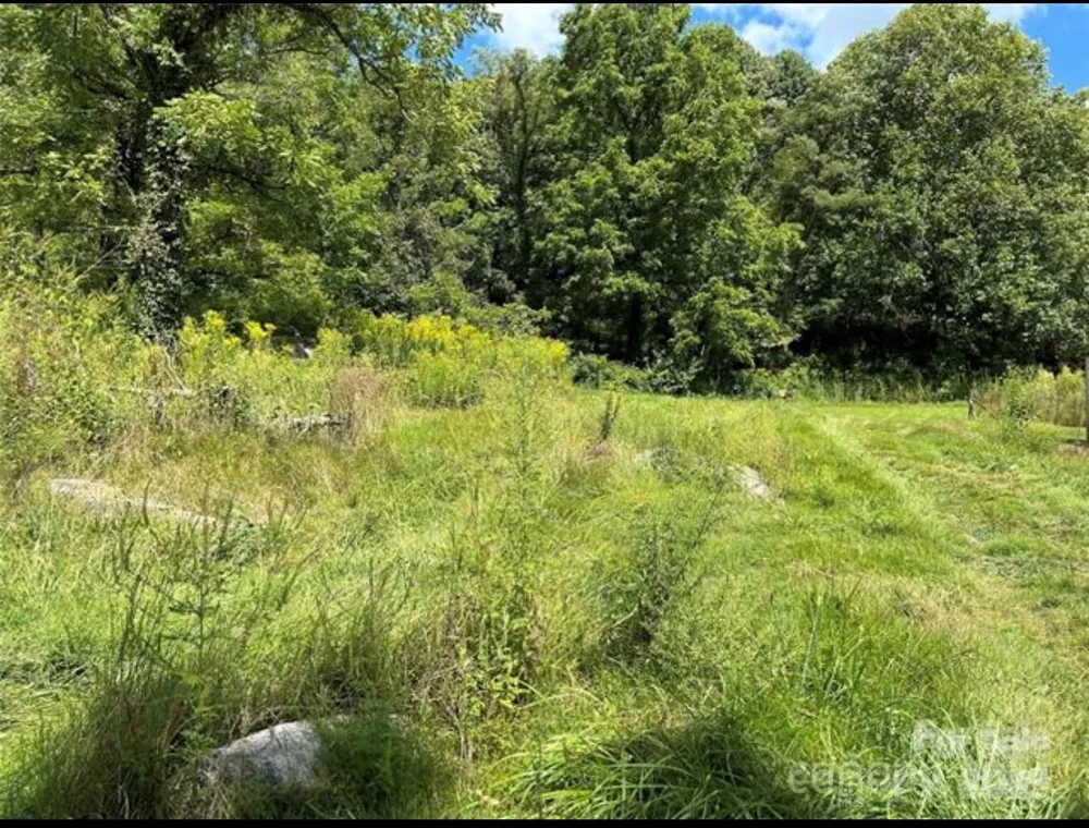 108 Lanning Road Clyde, NC 28721