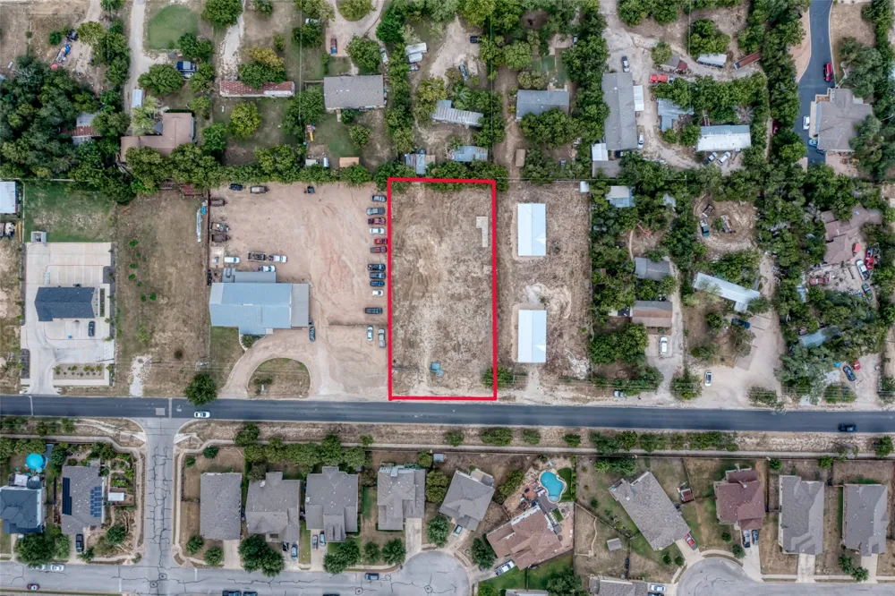 1004 S West Drive Leander, TX 78641
