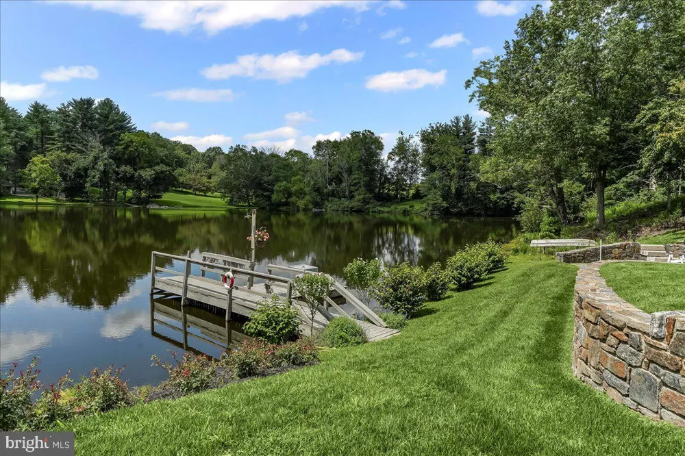 80 HEYBURN ROAD Chadds Ford, PA 19317