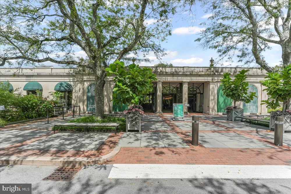 80 HEYBURN ROAD Chadds Ford, PA 19317