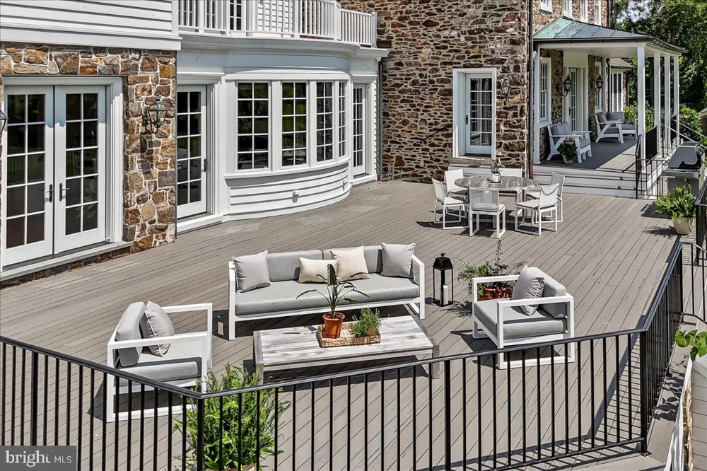 80 HEYBURN ROAD Chadds Ford, PA 19317