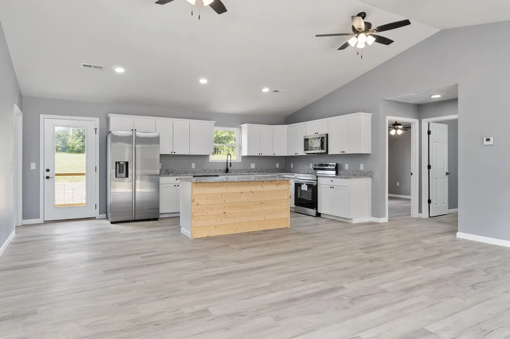 420 Salt Lick Creek Rd Pleasant Shade, TN 37145