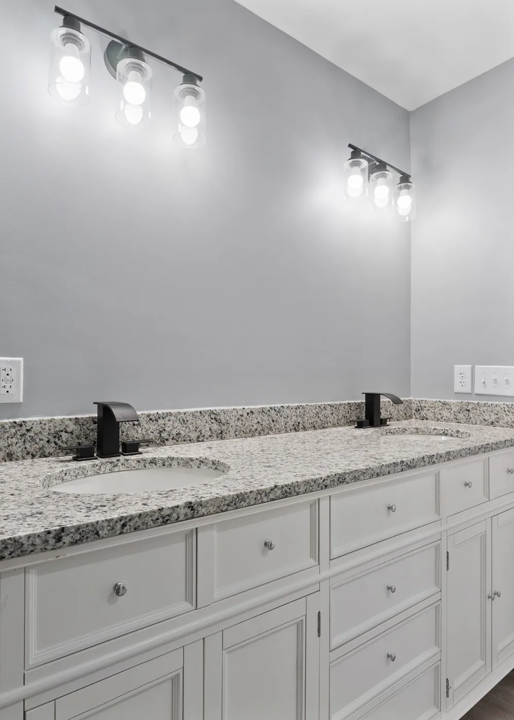 420 Salt Lick Creek Rd Pleasant Shade, TN 37145