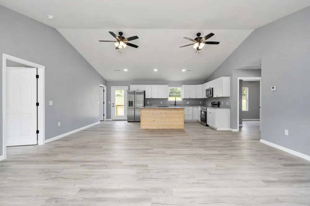 420 Salt Lick Creek Rd Pleasant Shade, TN 37145