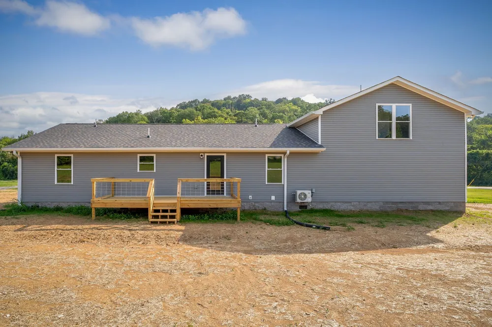 420 Salt Lick Creek Rd Pleasant Shade, TN 37145