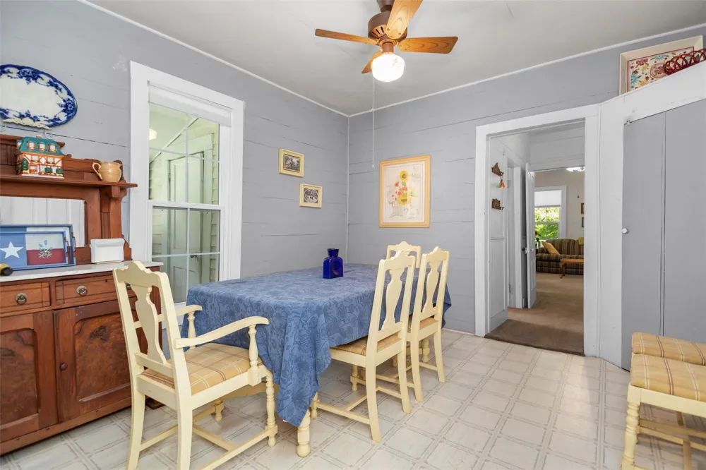 609 County Road 1175 Kennard, TX 75847