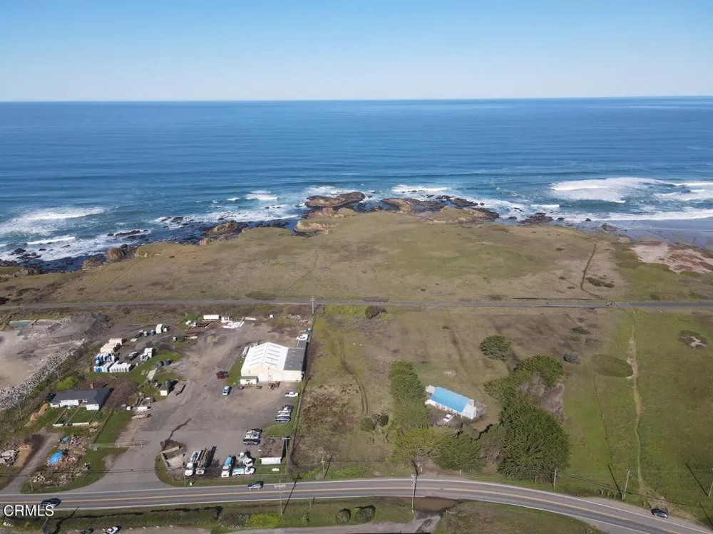 1261 Main Street Fort Bragg, CA 95437