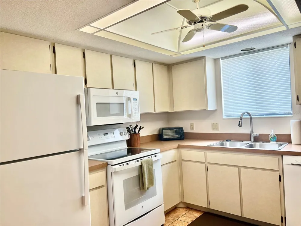801 ISLAMORADA BOULEVARD #26C Punta Gorda, FL 33955