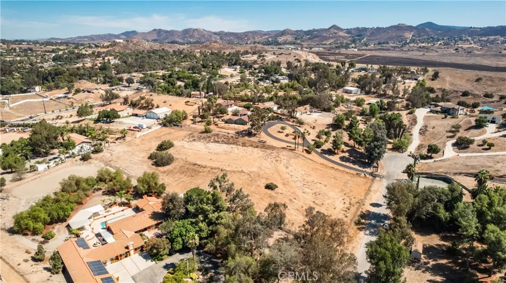 Halter Lane Riverside, CA 92504