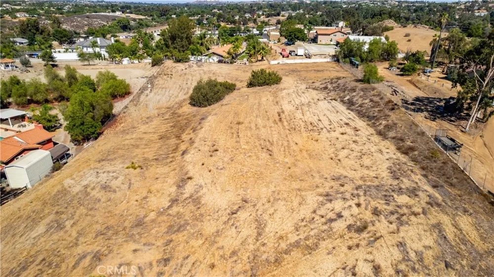 Halter Lane Riverside, CA 92504