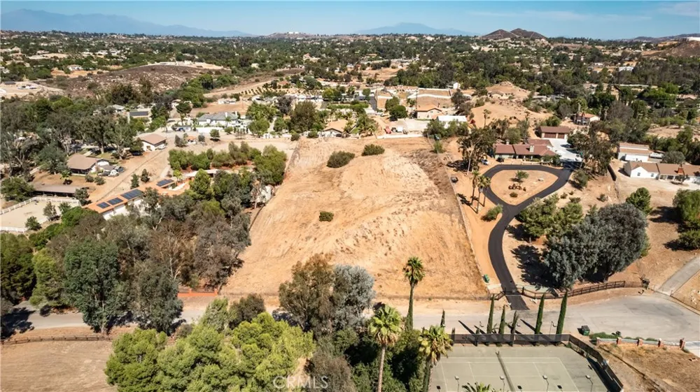 Halter Lane Riverside, CA 92504