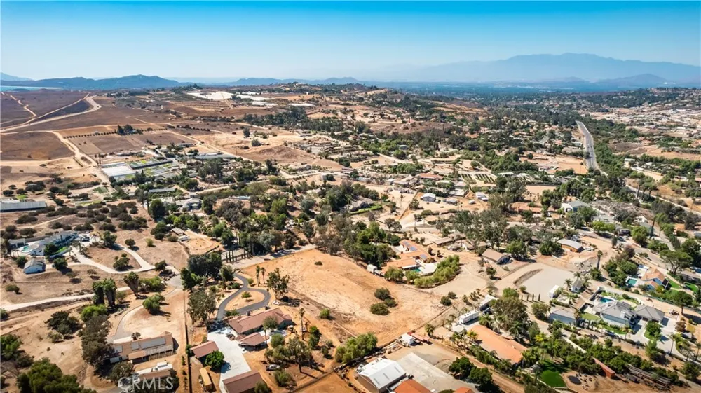 Halter Lane Riverside, CA 92504