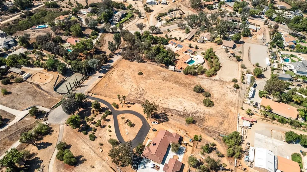 Halter Lane Riverside, CA 92504