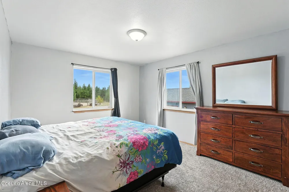 27408 Weir Road Athol, ID 83801