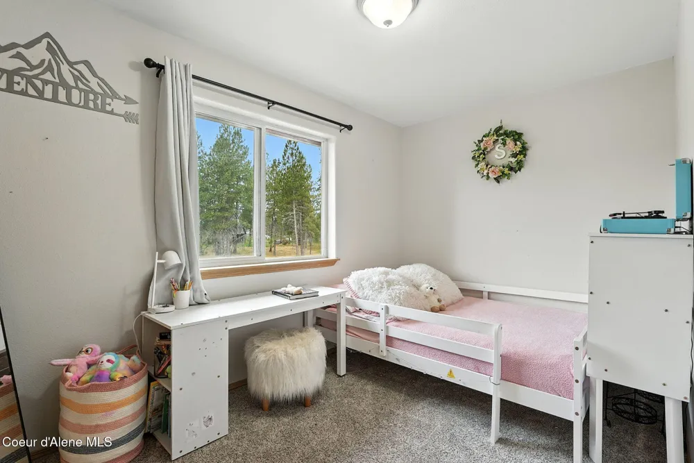 27408 Weir Road Athol, ID 83801