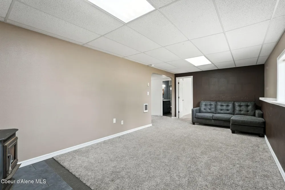 27408 Weir Road Athol, ID 83801