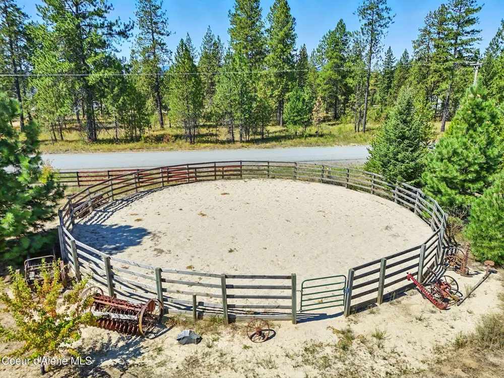 27408 Weir Road Athol, ID 83801