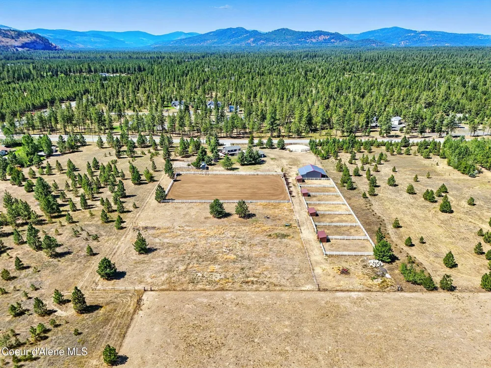 27408 Weir Road Athol, ID 83801
