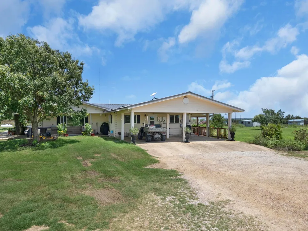 1115 County Road 204 Burnet, TX 78611