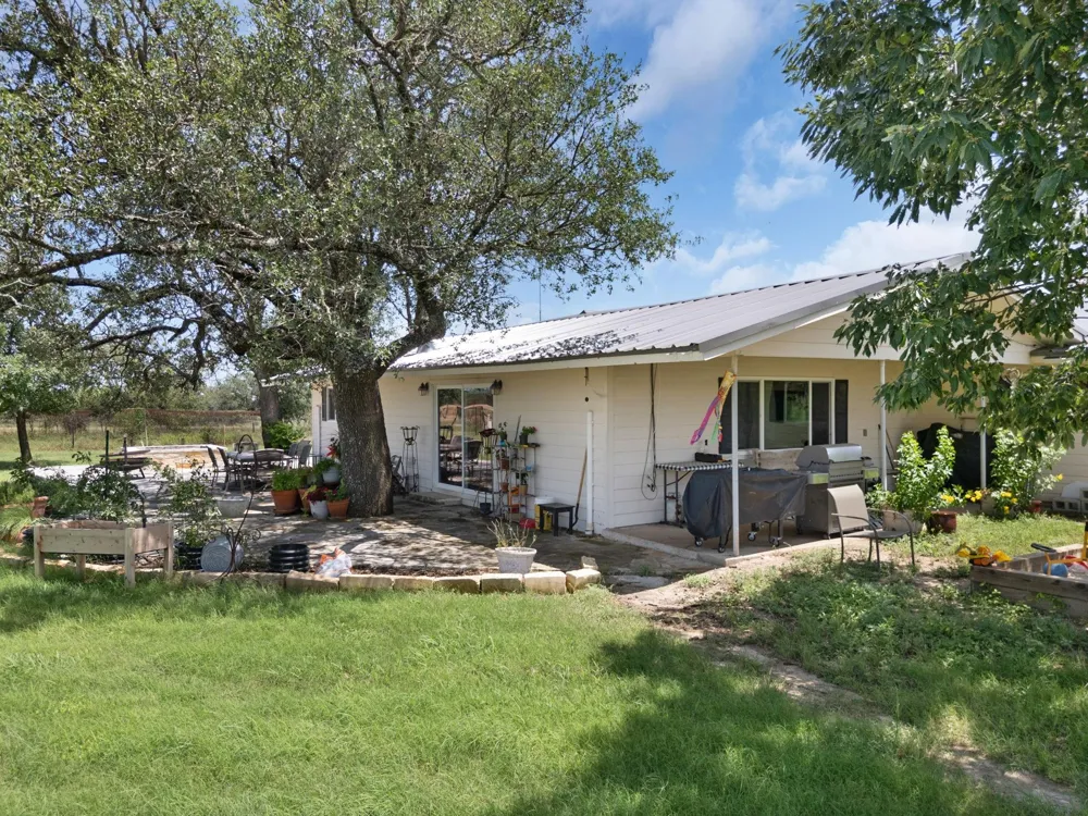 1115 County Road 204 Burnet, TX 78611