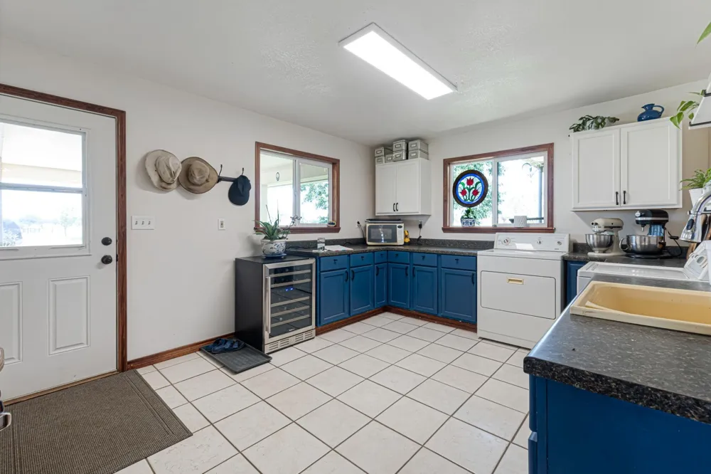 1115 County Road 204 Burnet, TX 78611