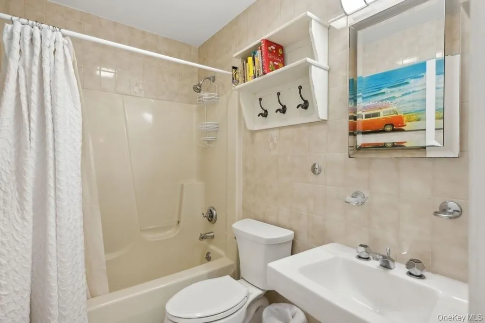 161 Monroe Drive Montauk, NY 11954