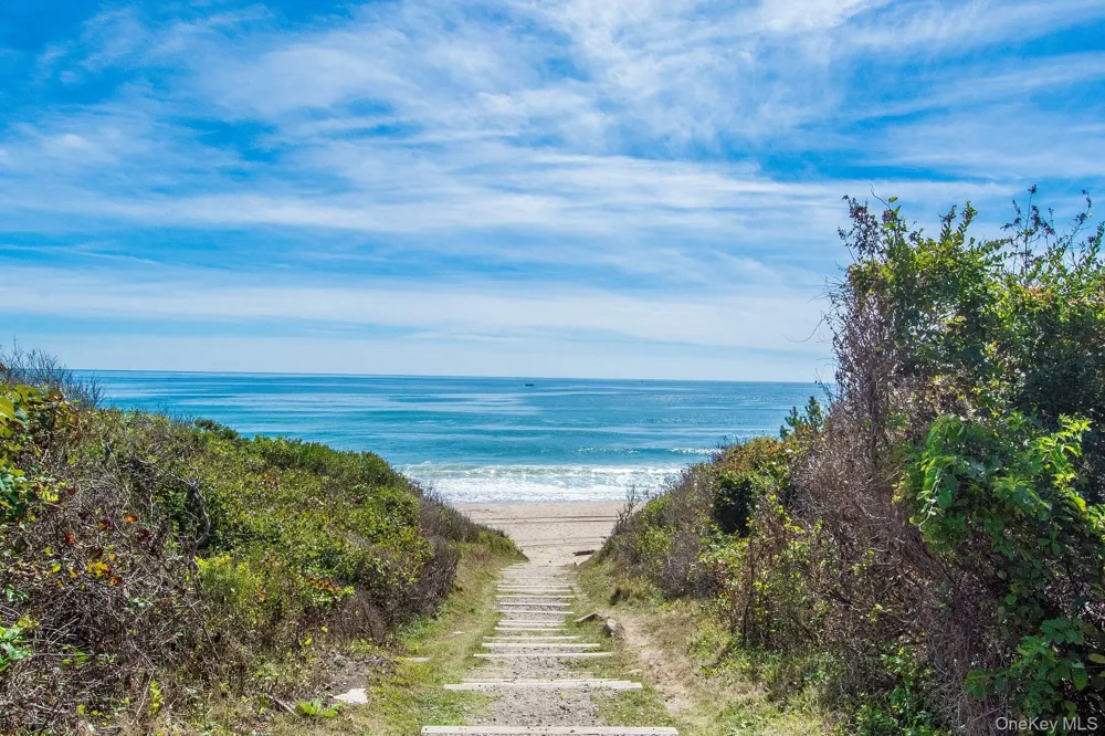 161 Monroe Drive Montauk, NY 11954