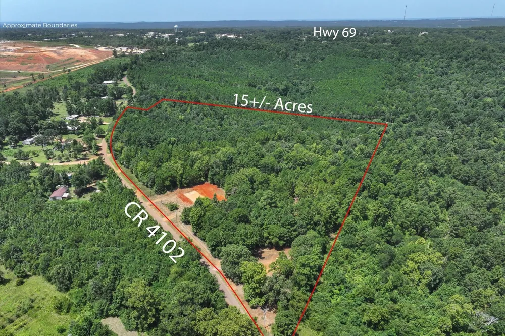1249 County Road 4102 Jacksonville, TX 75766